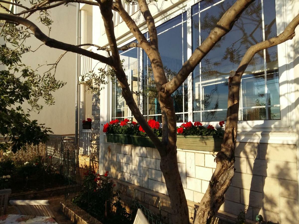 Apartments Nevjestic Primosten Exterior photo